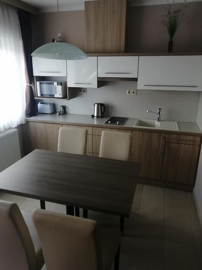 Zafírgyöngy Apartmanok Sárvár Kültér fotó
