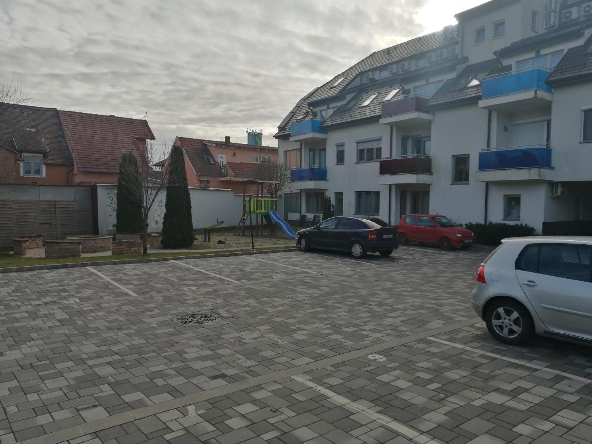 Zafírgyöngy Apartmanok Sárvár Kültér fotó