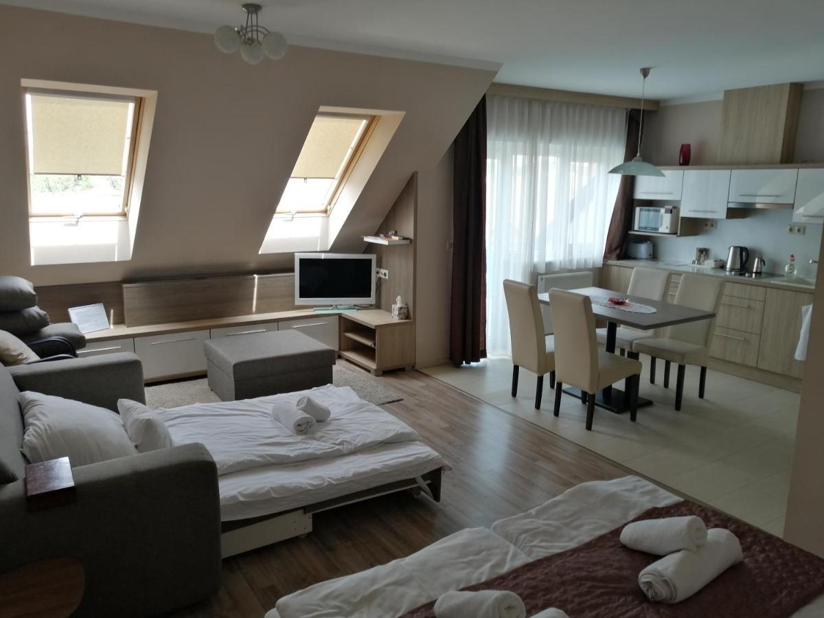Zafírgyöngy Apartmanok Sárvár Kültér fotó